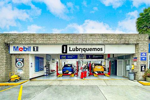 Foto del centro de lubricación Quito